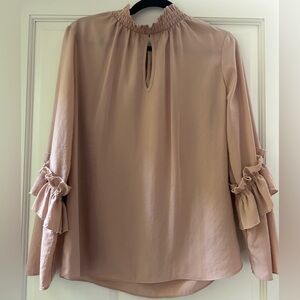 Supply & Demand ruffle rose blouse size small